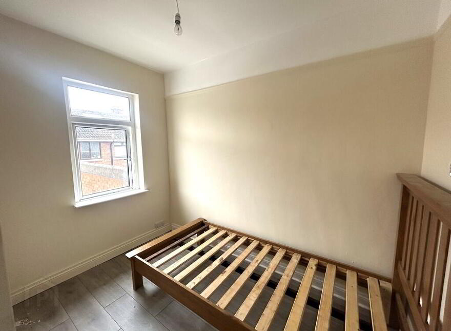 105 Hyndford Street, Belfast, BT5 5JF