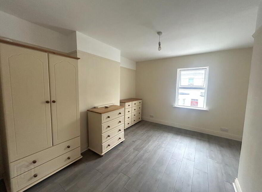 105 Hyndford Street, Belfast, BT5 5JF