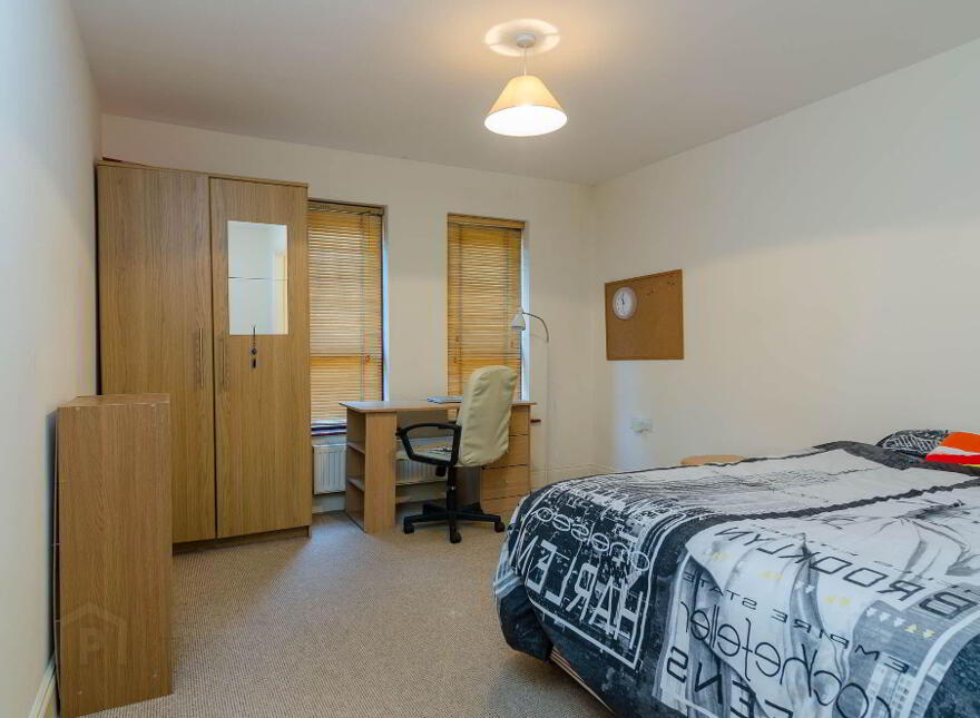 16 Myrtlefield Manor, Lisburn Road, Belfast, BT9 6NE