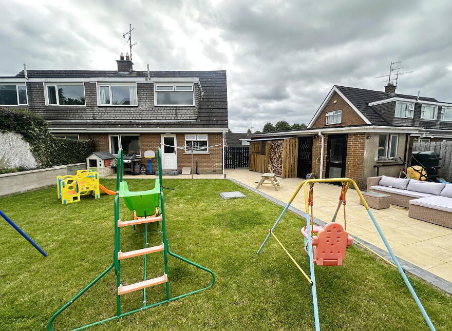 24 Chinauley Park, Banbridge, BT32 4JL