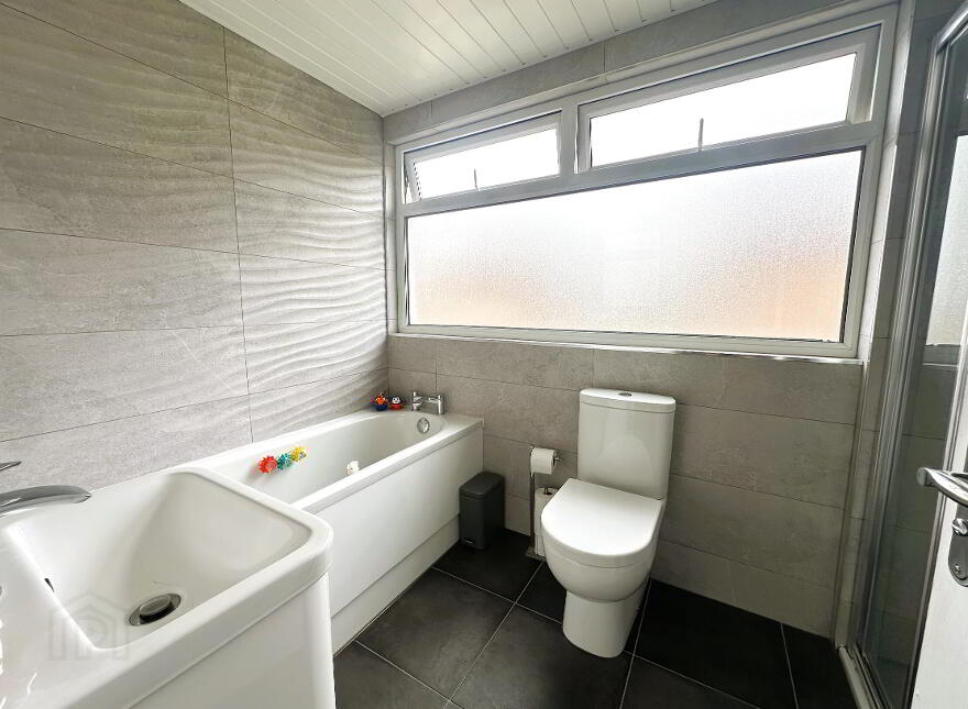 24 Chinauley Park, Banbridge, BT32 4JL