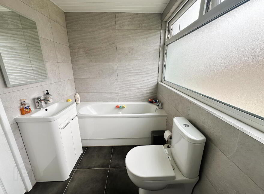 24 Chinauley Park, Banbridge, BT32 4JL