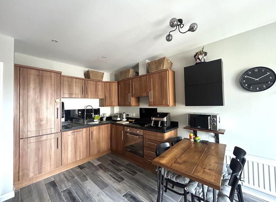 320 Saint Annes Square, Edward Street, Belfast, BT1 2LR