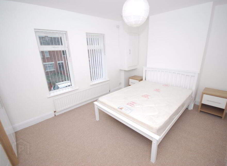 15 Richview Street, Belfast, BT12 6GP
