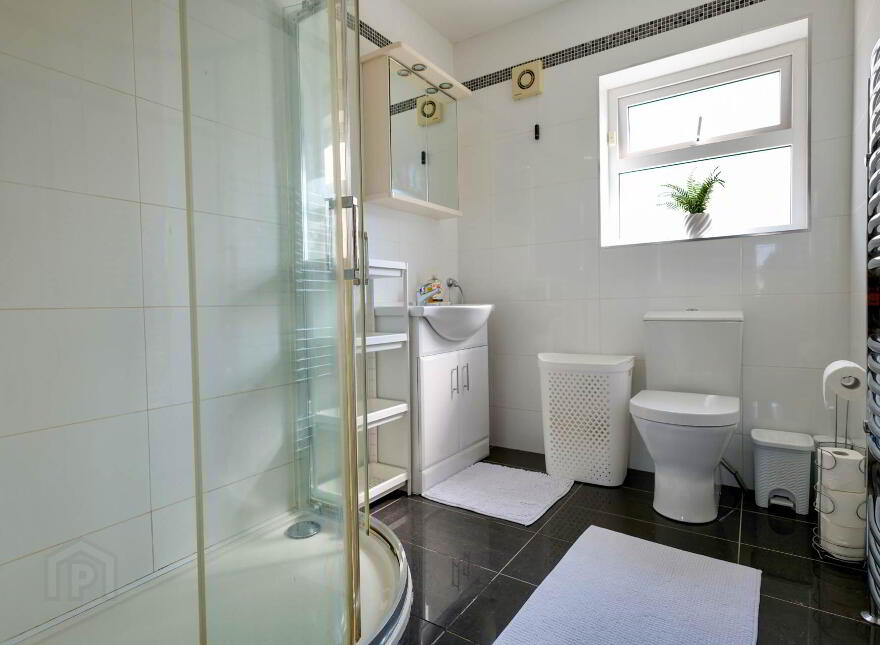 13 Hollymount, Church Road, Raheen, V94F29C