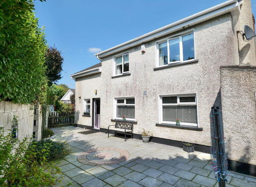 13 Hollymount, Church Road, Raheen, V94F29C