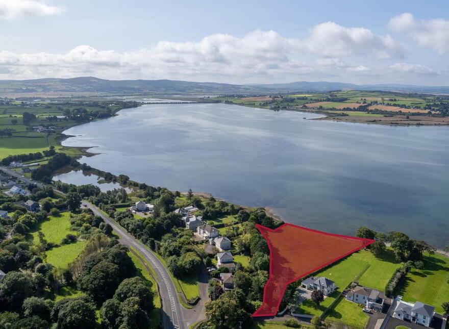 6 Carrowmullen, Fahan