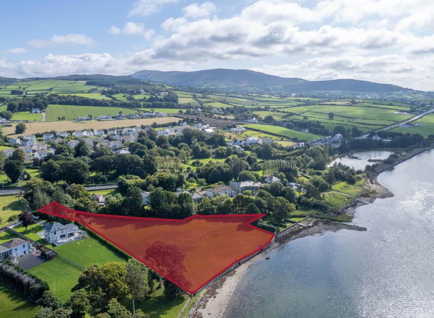 6 Carrowmullen, Fahan