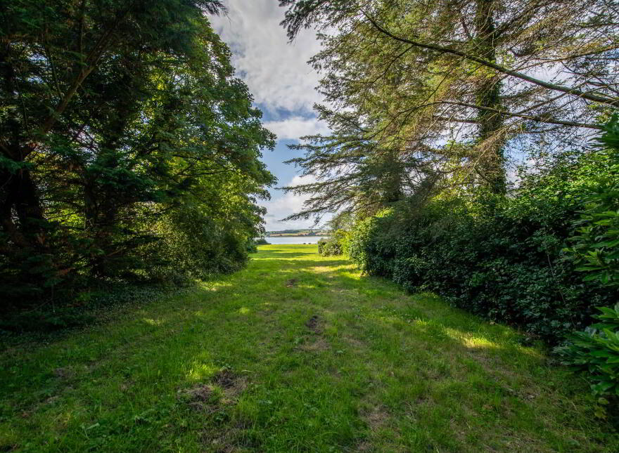 6 Carrowmullen, Fahan