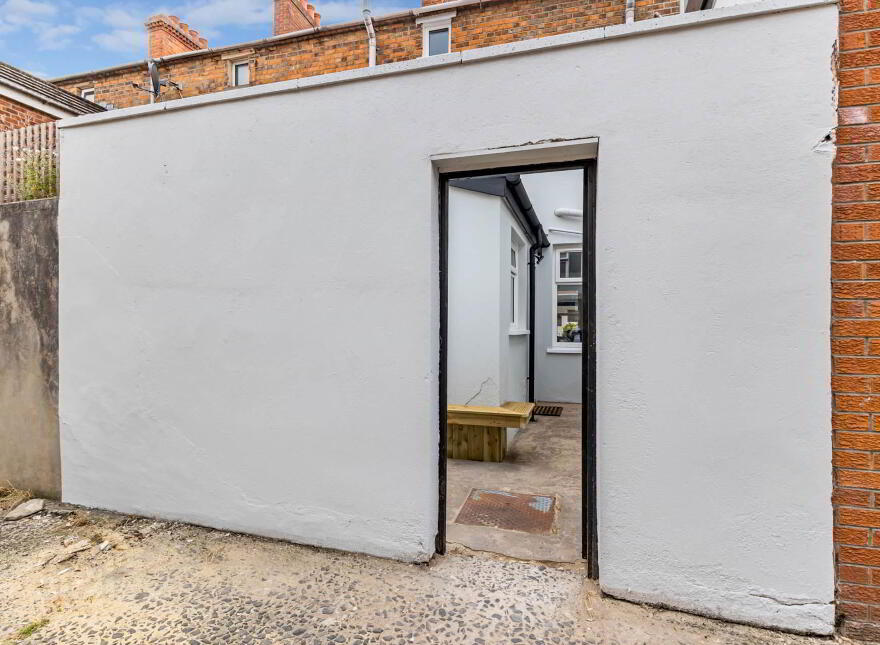 18 Lismain Street, Ravenhill, Belfast, BT6 8NN
