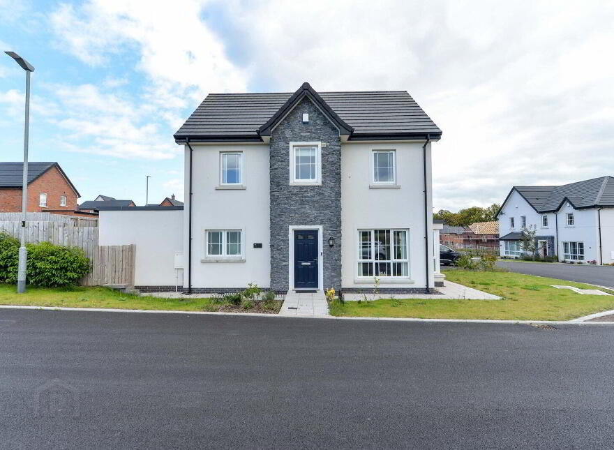 7 Millmount Quarry Avenue, Dundonald, Belfast, BT16 1BQ photo