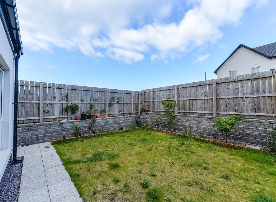 7 Millmount Quarry Avenue, Dundonald, Belfast, BT16 1BQ