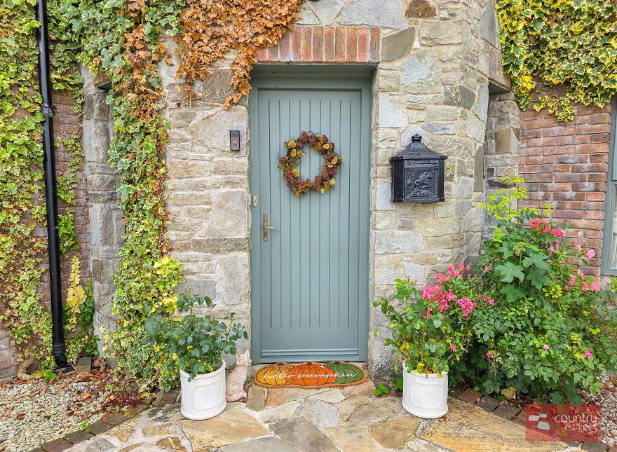 'The Manor House', 1 Carnbank, Templepatrick, BT39 0FB