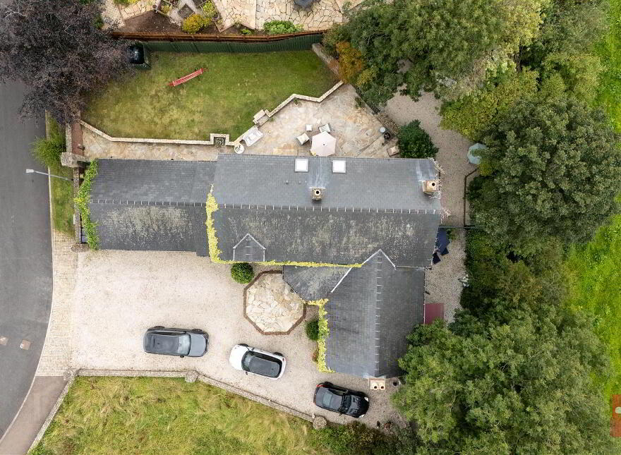 'The Manor House', 1 Carnbank, Templepatrick, BT39 0FB