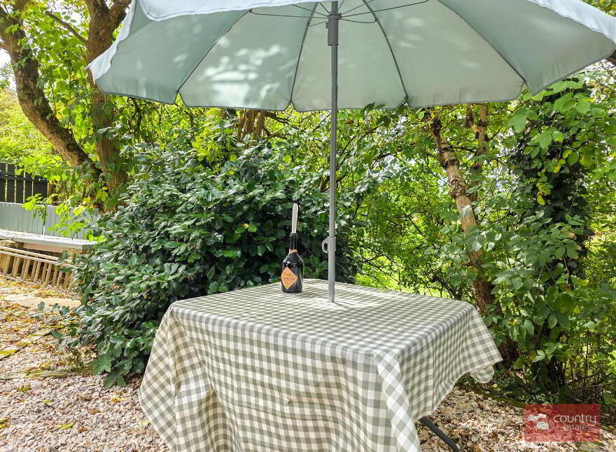 'The Manor House', 1 Carnbank, Templepatrick, BT39 0FB