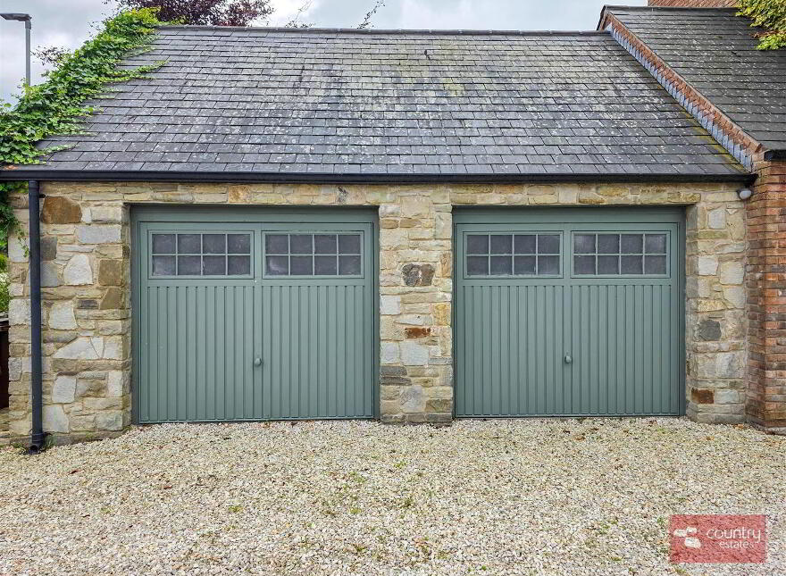 'The Manor House', 1 Carnbank, Templepatrick, BT39 0FB