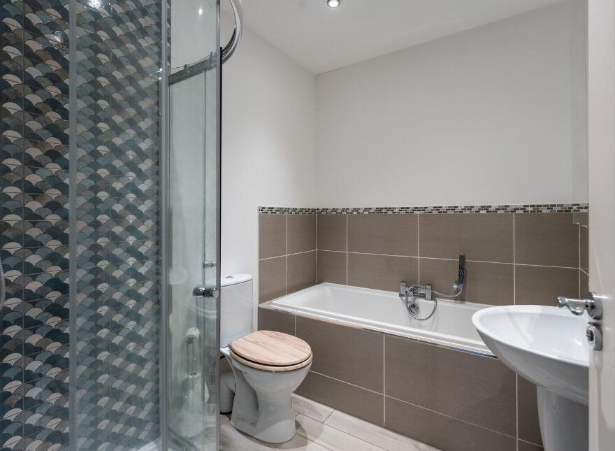 18 Millers Park Avenue, Newtownards, BT23 7GD