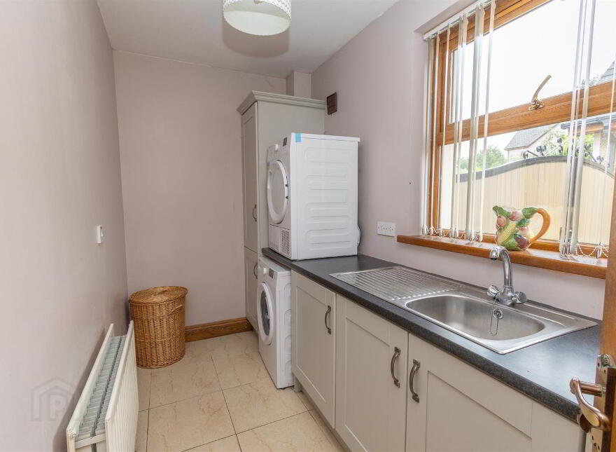 1a Carrogs Road, Newry, BT34 2NJ