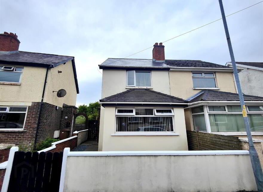 43 Joanmount Park, Belfast, BT14 6PF
