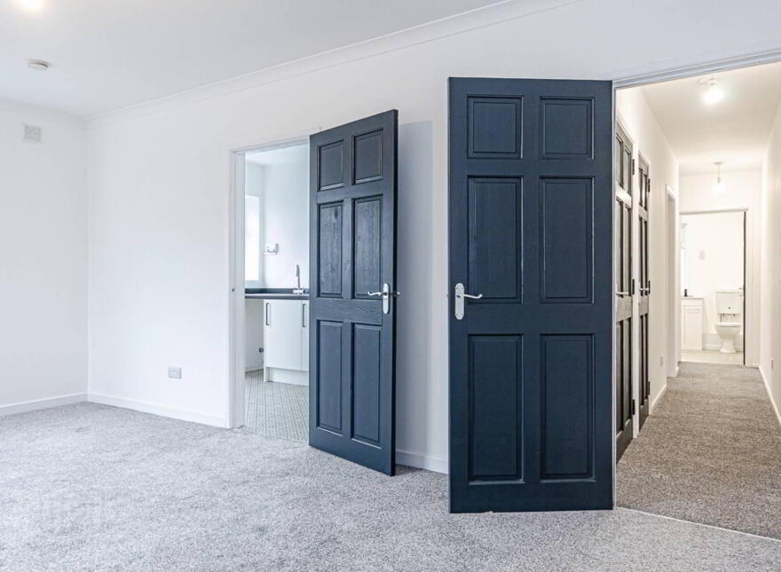 19 Inverary Drive, Sydenham, Belfast, BT4 1RB
