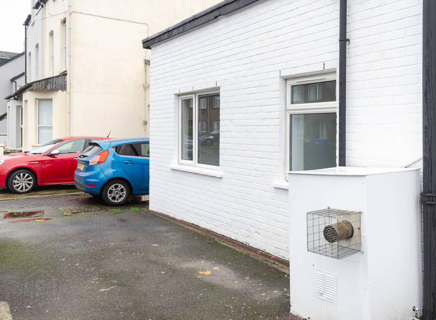 19 Inverary Drive, Sydenham, Belfast, BT4 1RB