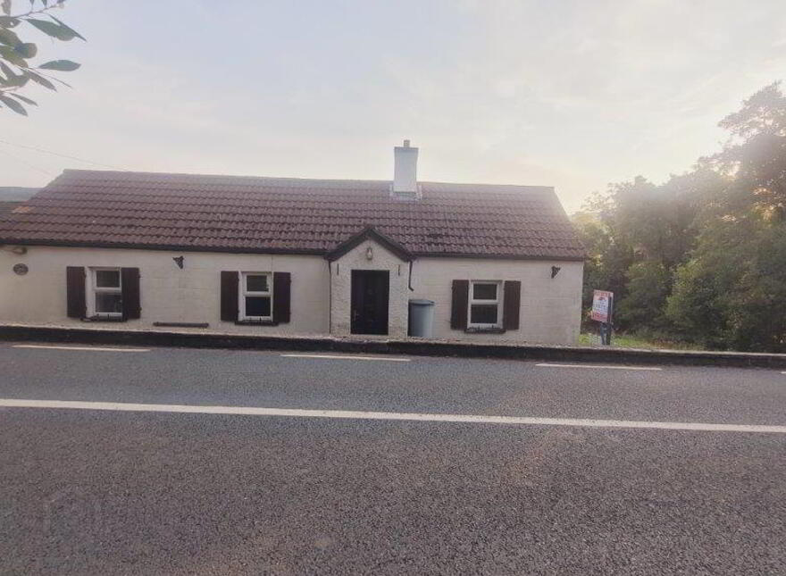 Glenburn Cottage" Glenade, Kinlough, F91AYN0