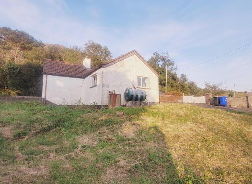 Glenburn Cottage" Glenade, Kinlough, F91AYN0