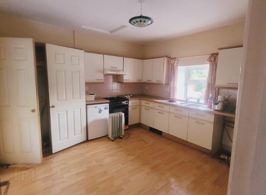 Glenburn Cottage" Glenade, Kinlough, F91AYN0
