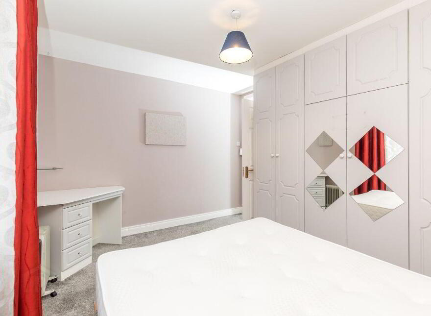 5 St Peters Court, Magdalene Street, Drogheda, A92H212