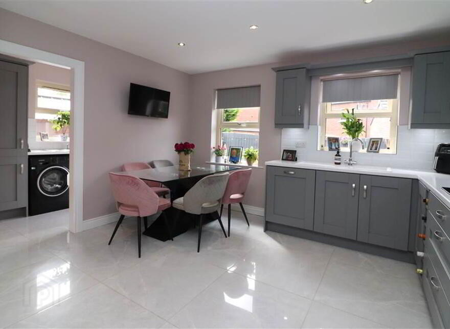70 Monree Hill, Donaghcloney, BT66 7GZ
