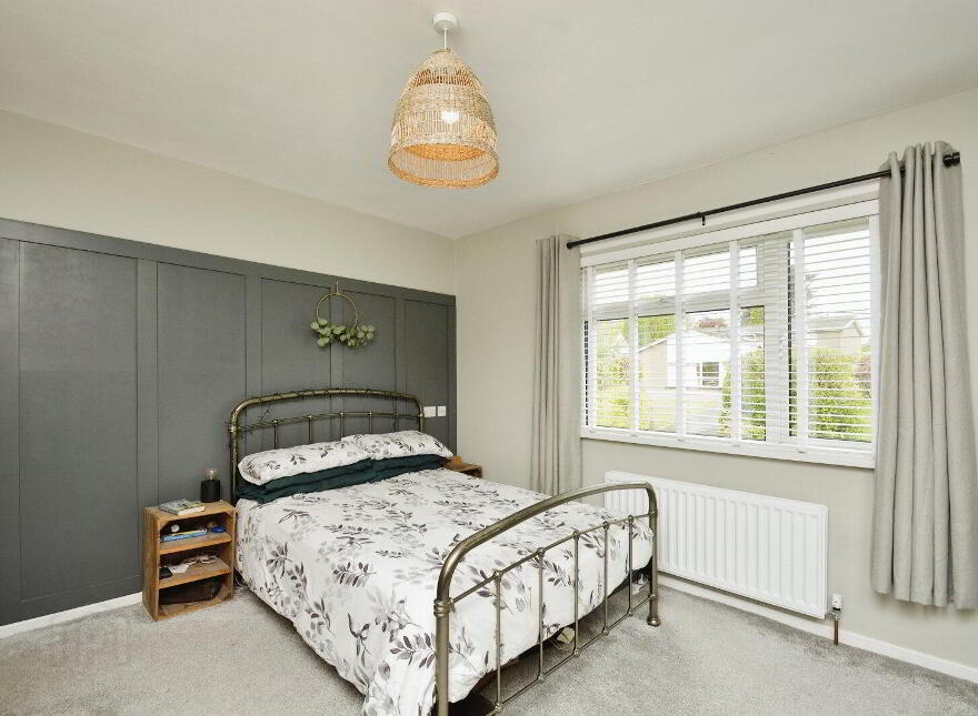 12 Kensington Gardens, Hillsborough, BT26 6HP