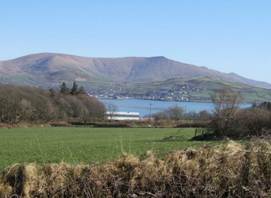 Burnham, Dingle
