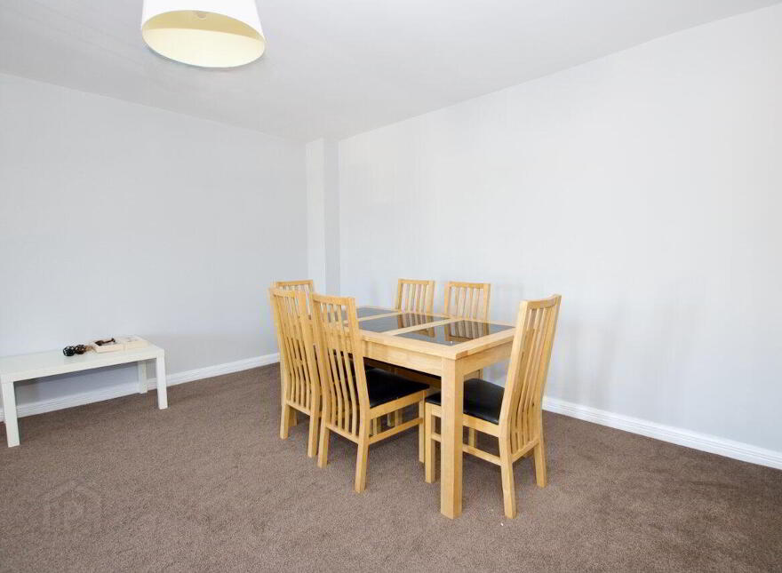 4 Hibernian Court, Longford Town, N39V560