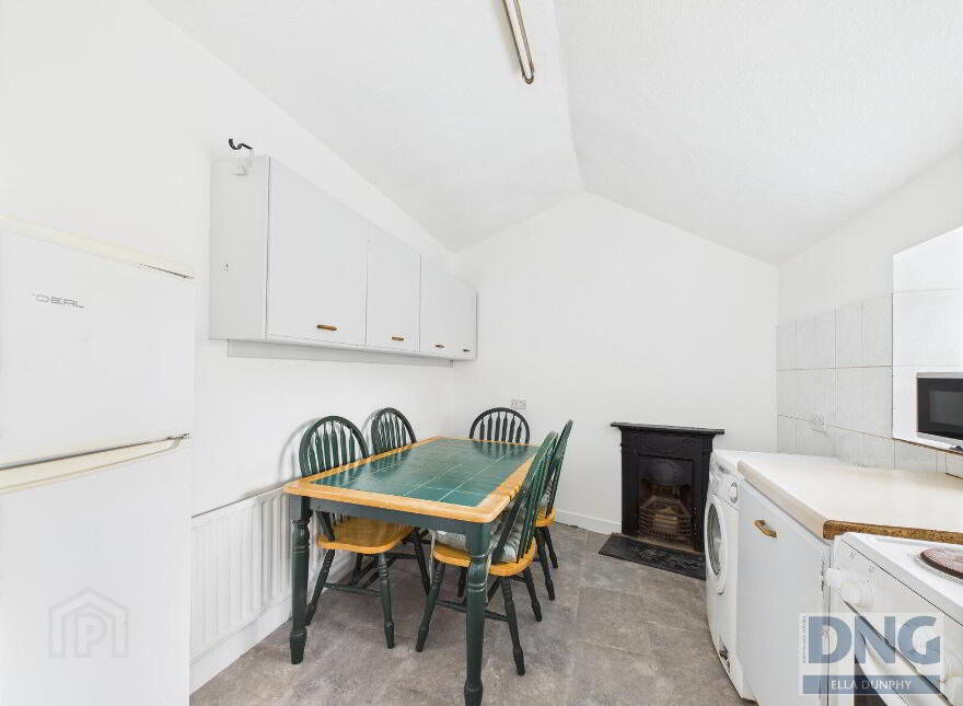 Angler's Rest, High Street, Inistioge, R95
