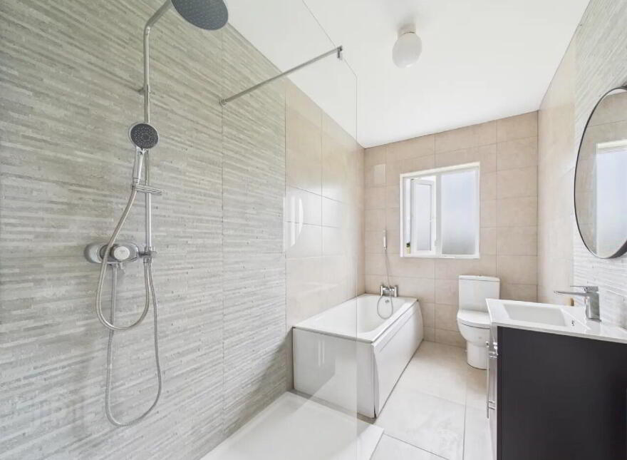 Lisheenboy, Borrisokane, E45HE26