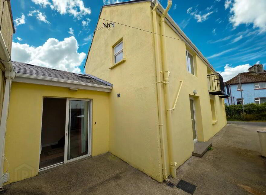 Bridge Street, Swinford
