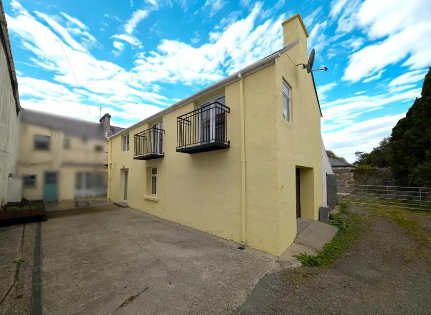 Bridge Street, Swinford