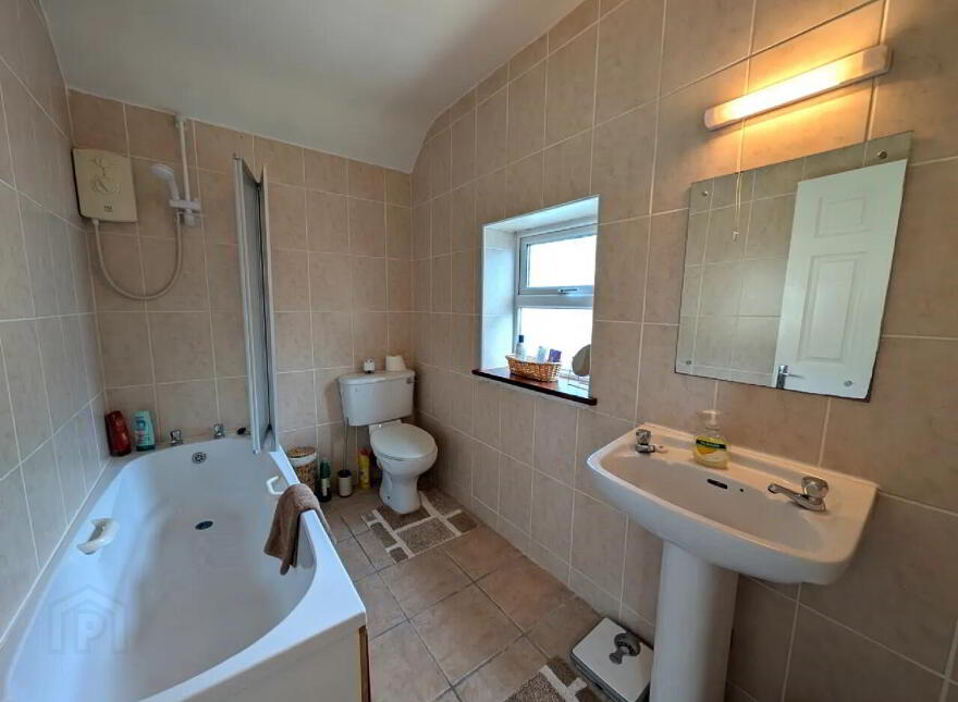 Baun, Bridge Street, Swinford