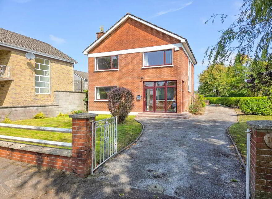 18 Willowmere Drive, Thurles, E41N8X9 photo