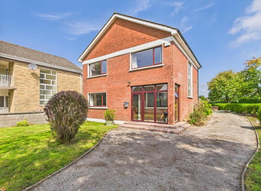 18 Willowmere Drive, Thurles, E41N8X9