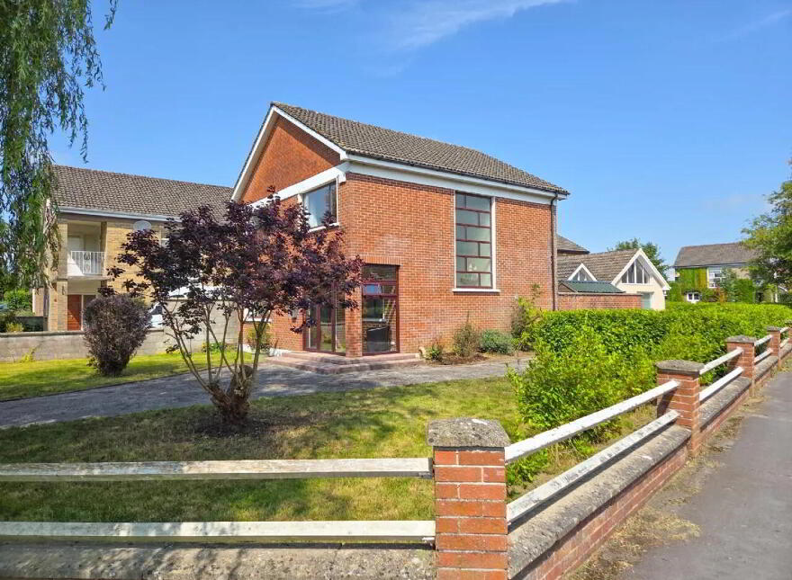 18 Willowmere Drive, Thurles, E41N8X9