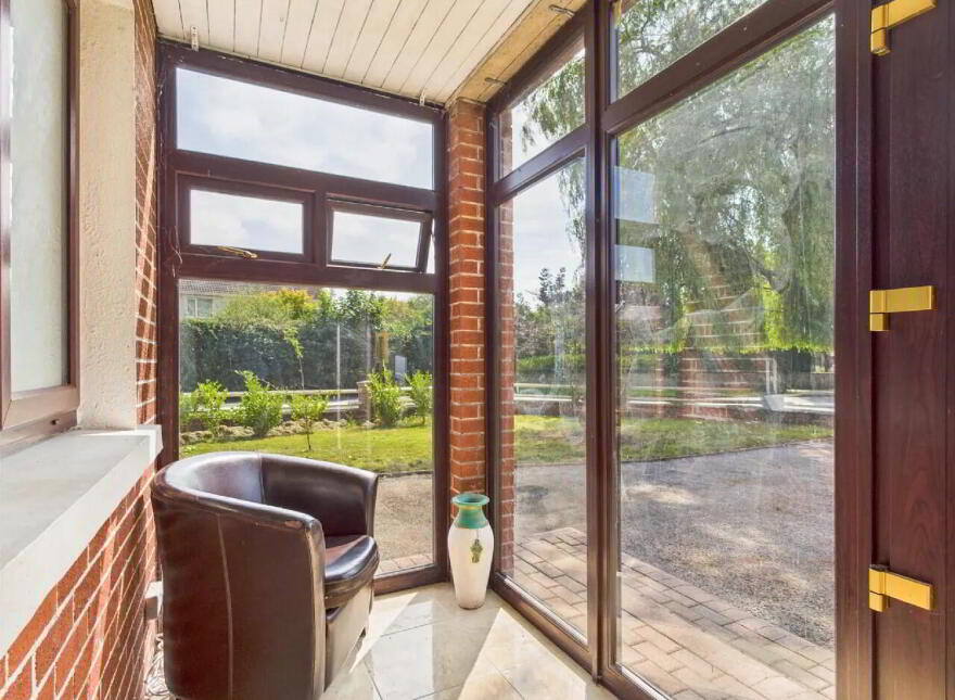 18 Willowmere Drive, Thurles, E41N8X9