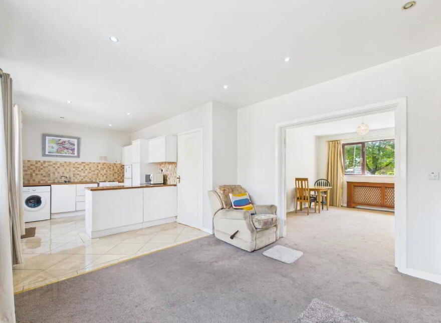18 Willowmere Drive, Thurles, E41N8X9