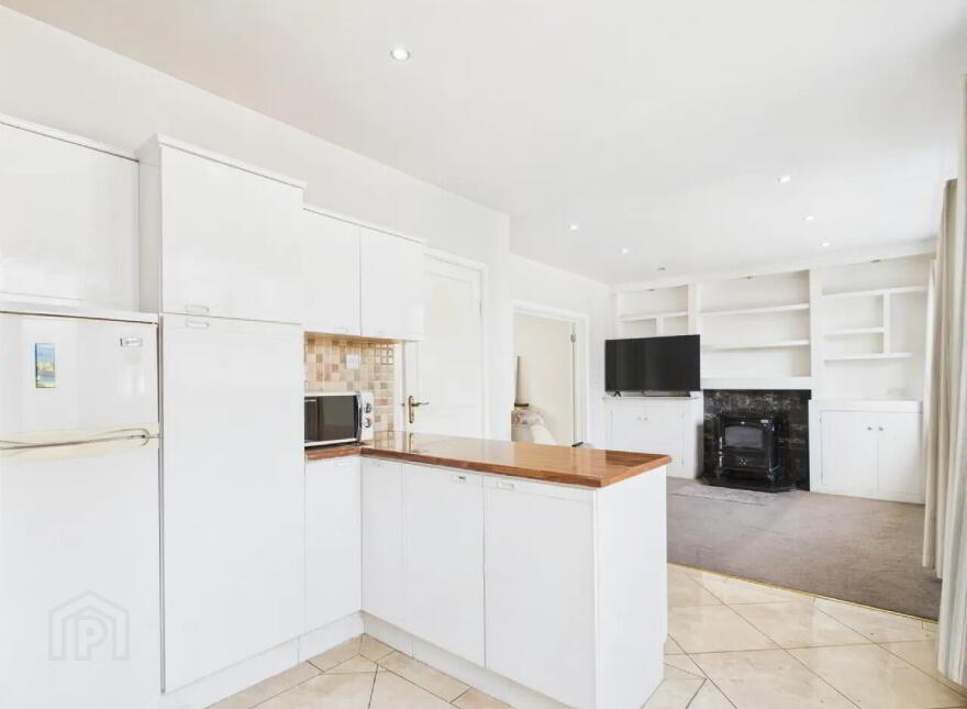 18 Willowmere Drive, Thurles, E41N8X9