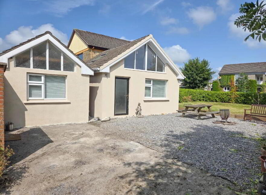 18 Willowmere Drive, Thurles, E41N8X9