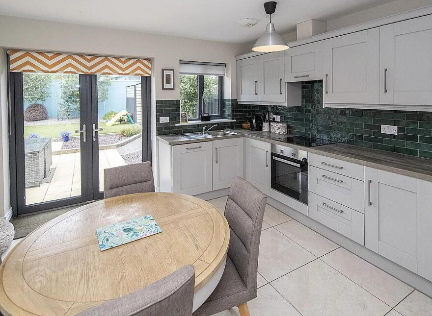 1 The Sycamores, Dungarvan, X35DX98