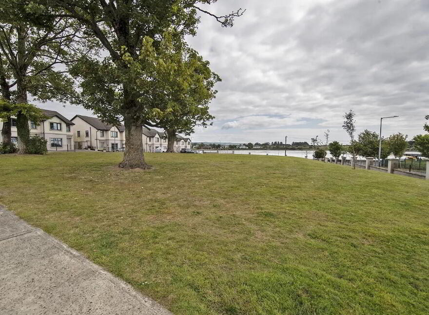 1 The Sycamores, Dungarvan, X35DX98