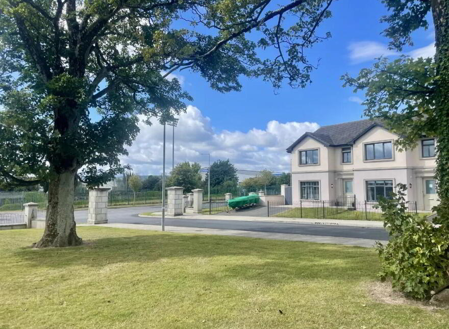 1 The Sycamores, Dungarvan, X35DX98