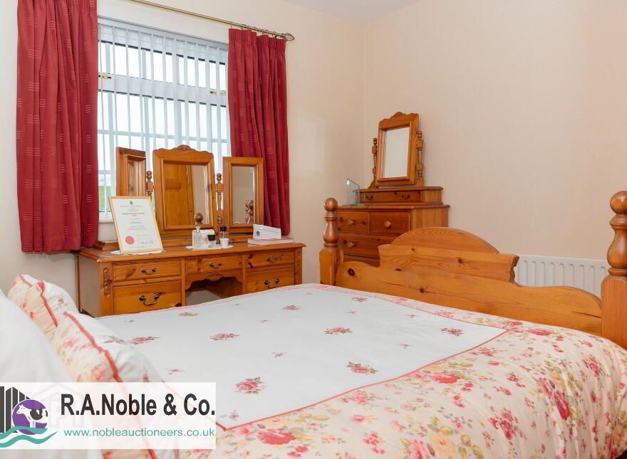 100 Edergoole Road, Fintona, BT78 2NG