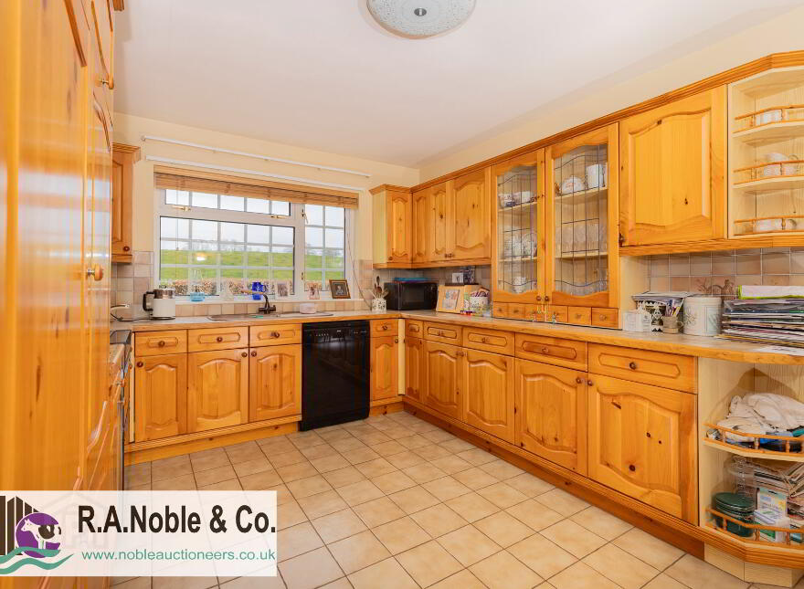 100 Edergoole Road, Fintona, BT78 2NG